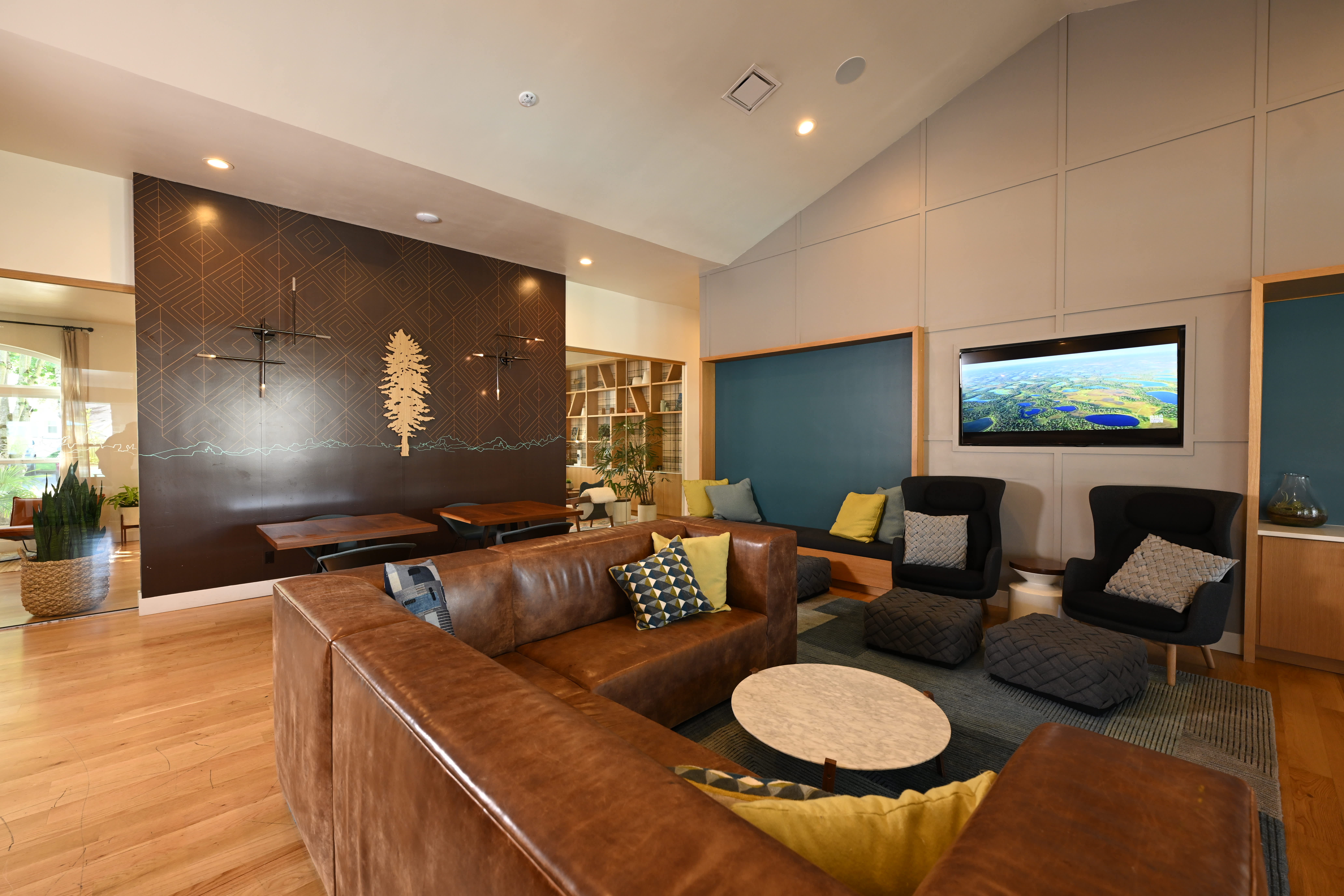 Emerald Place Apartments 2 of 4
